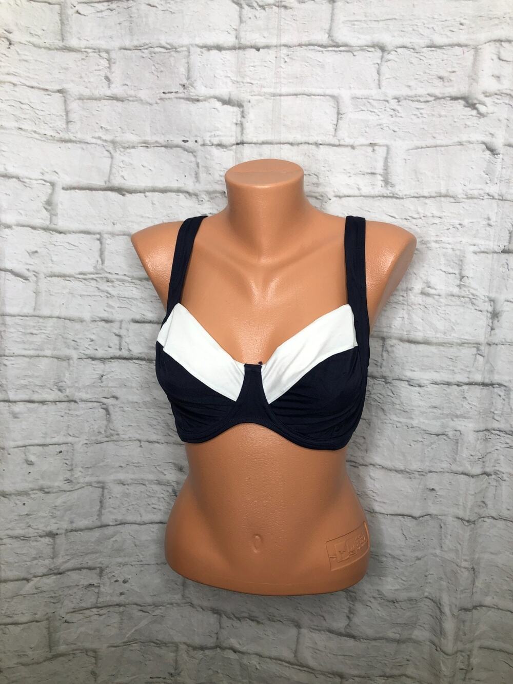 Panache NAVY/WHITE Catarina Bikini Swim Top Size 30 GG